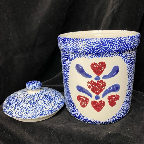 Vintage Heart Sponge Painted Blue & Red Ceramic/Stoneware Canister with Lid - Picture 12 of 16